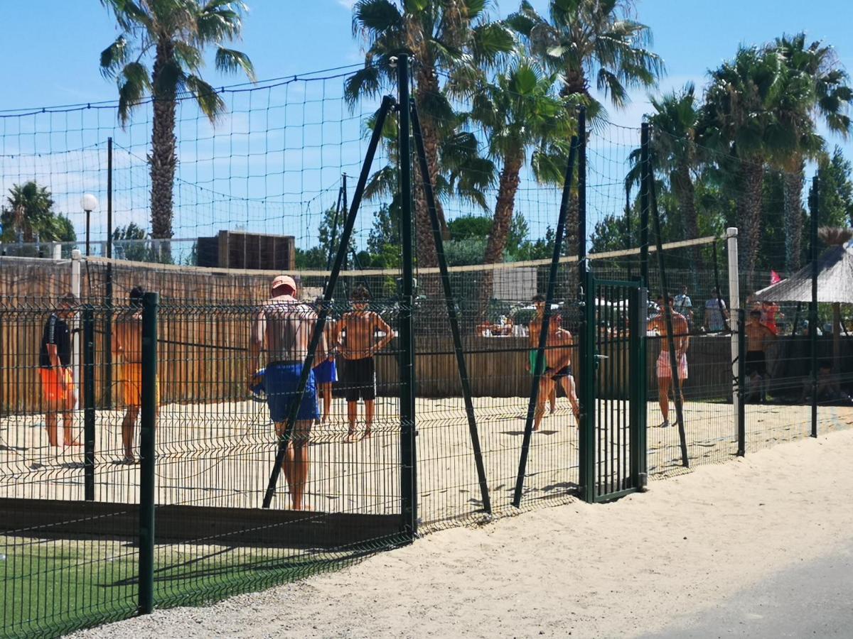 Camping La Carabasse Vias-Plage-T4 Climatise,Tout Confort, Emplacement Calme ! מראה חיצוני תמונה