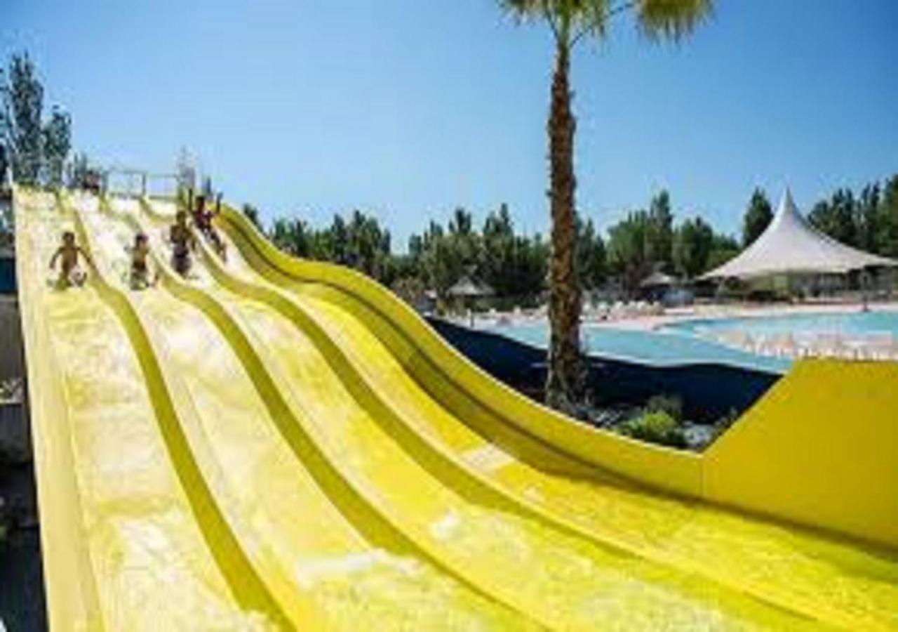 Camping La Carabasse Vias-Plage-T4 Climatise,Tout Confort, Emplacement Calme ! מראה חיצוני תמונה